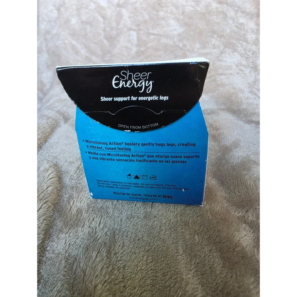 Leggs Sheer Energy Pantyhose Size A Suntan Control Top Medium Support 65409